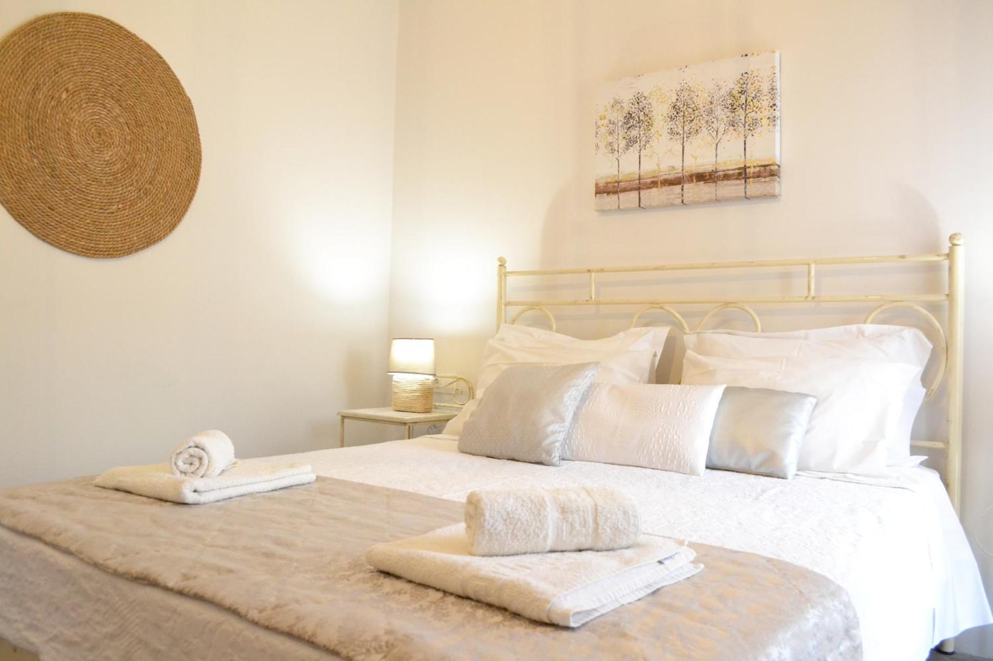 Ariadne & Theseus Apartments Naxos City Extérieur photo