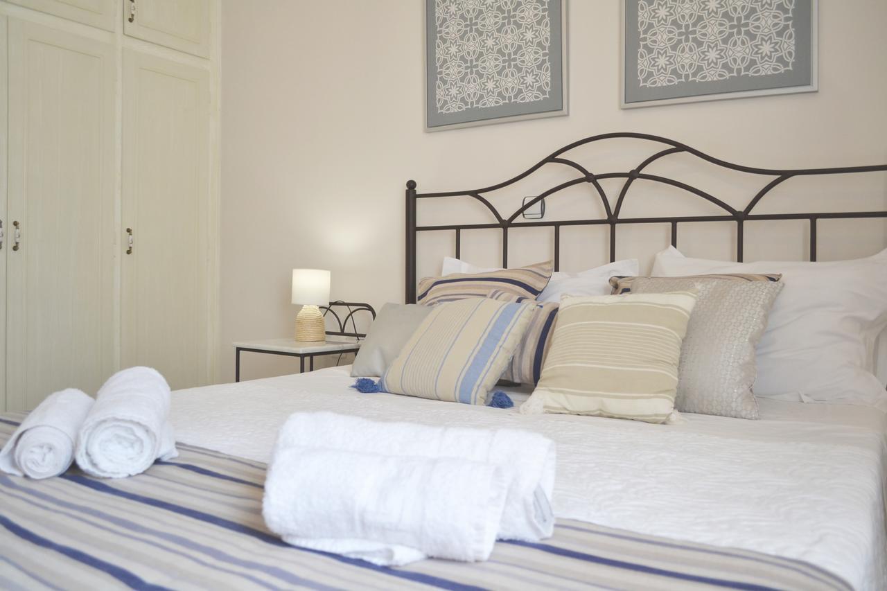 Ariadne & Theseus Apartments Naxos City Extérieur photo